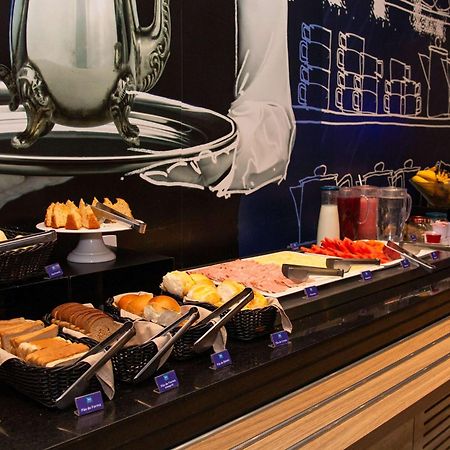 Ibis Budget イタペルナ エクステリア 写真
