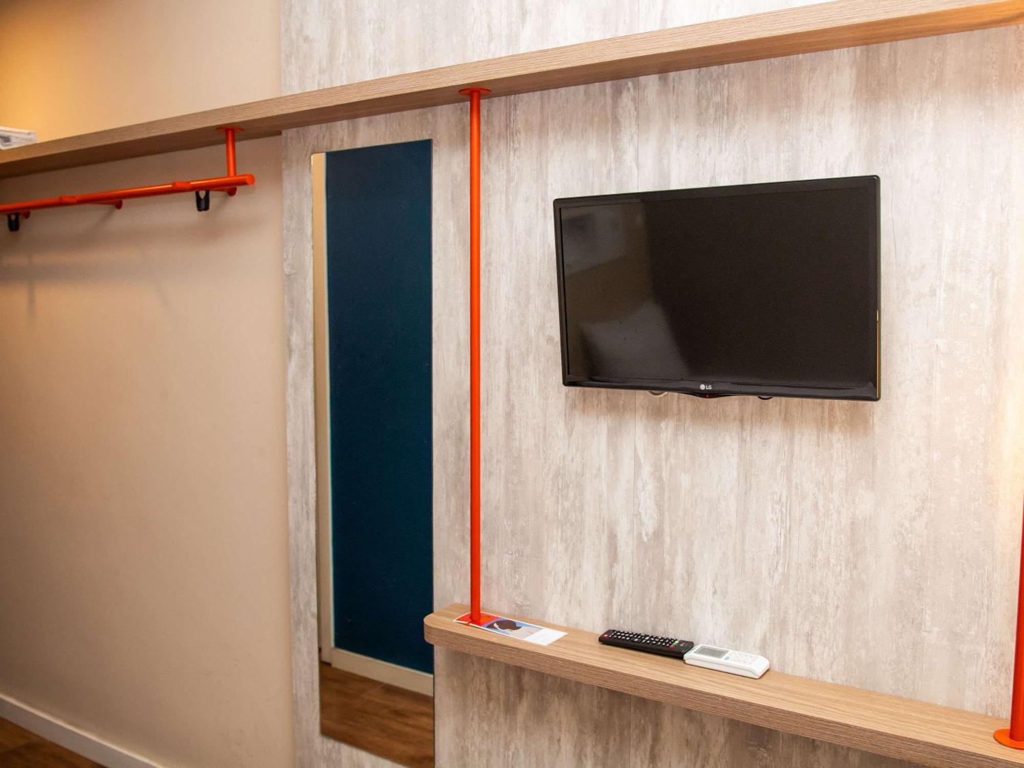 Ibis Budget イタペルナ エクステリア 写真